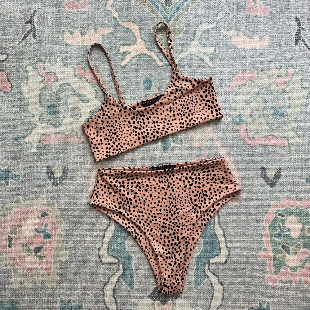 Nasty Gal Tan and Black Bikini Set with Sporty Bralette